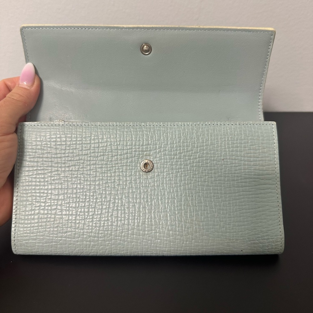 Loewe Light Blue Textured Wallet W Cream Piping. Great Condition W Chain. 💯 Auth - Picture 5 of 16